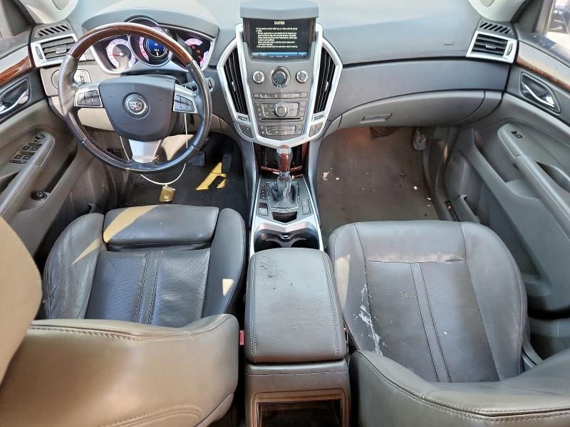 3GYFNEEY8BS669016 - 2011 CADILLAC SRX PERFORMANCE COLLECTION SILVER photo 8