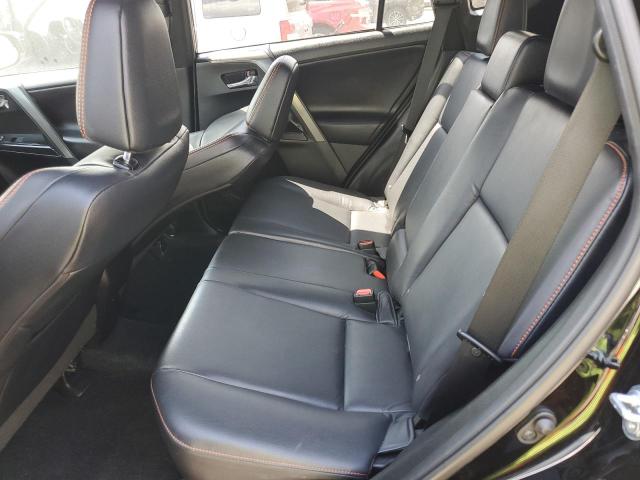 2T3JFREV5JW772731 - 2018 TOYOTA RAV4 SE 黑色 照片 11