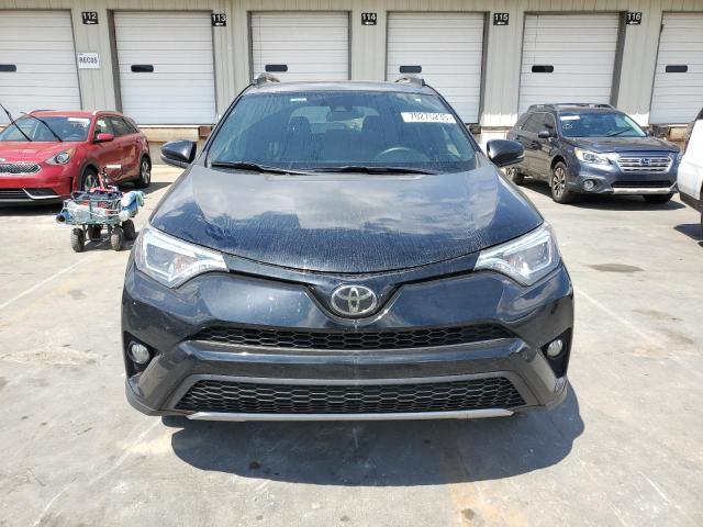 2T3JFREV5JW772731 - 2018 TOYOTA RAV4 SE 黑色 照片 5