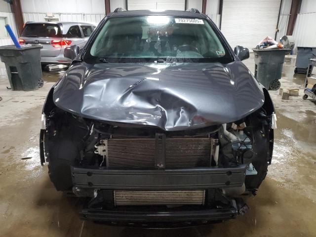 KL7CJLSB7JB618526 - 2018 CHEVROLET TRAX 1LT ნაცრისფერი ფოტო 5