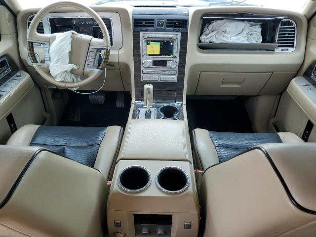 5LMJJ2H51AEJ07455 - 2010 LINCOLN NAVIGATOR 白色 照片 8