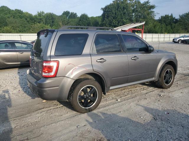 1FMCU0DG5BKA04346 - 2011 FORD ESCAPE XLT GRAY photo 3