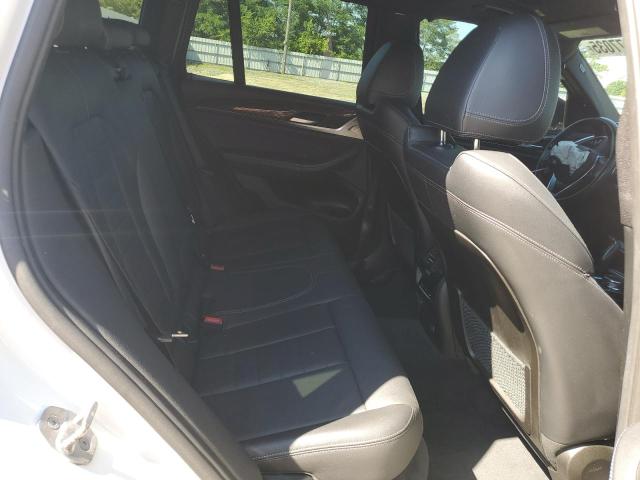 5UXTR9C57JLC80418 - 2018 BMW X3 XDRIVE30I WHITE photo 11