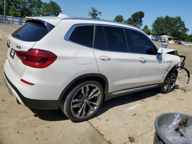 5UXTR9C57JLC80418 - 2018 BMW X3 XDRIVE30I WHITE photo 3