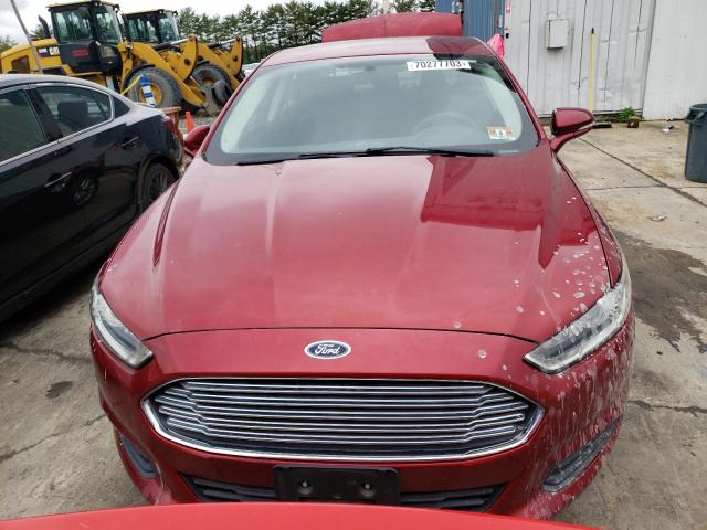 3FA6P0H77GR162537 - 2016 FORD FUSION SE RED photo 5