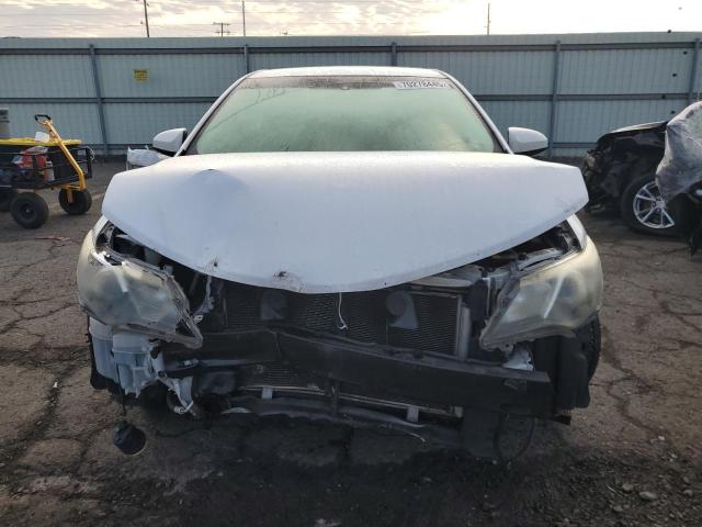 4T1BF1FK2CU193265 - 2012 TOYOTA CAMRY BASE WHITE photo 5
