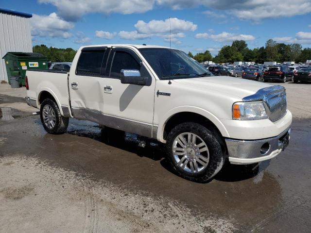 5LTPW18587FJ00855 - 2007 LINCOLN MARK LT WHITE photo 4