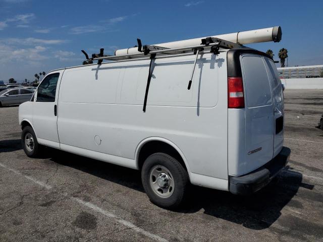 1GCZGHFG0H1134261 - 2017 CHEV EXPRESS G3500 WHITE photo 2