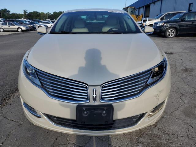 3LN6L2JKXGR615609 - 2016 LINCOLN MKZ CREAM photo 5