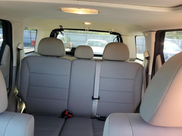 1FMCU9D77CKA70872 - 2012 FORD ESCAPE XLT GRAY photo 10