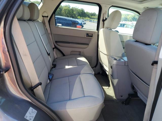 1FMCU9D77CKA70872 - 2012 FORD ESCAPE XLT GRAY photo 11