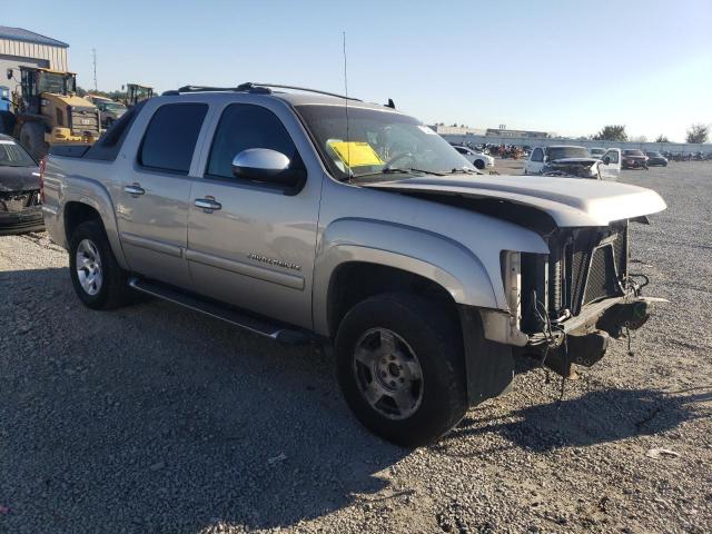 3GNEC120X8G136683 - 2008 CHEVROLET AVALANCHE C1500 BEIGE photo 4