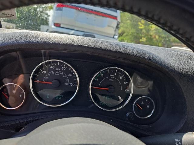 1C4BJWDG3EL102799 - 2014 JEEP WRANGLER U SPORT BLACK photo 9