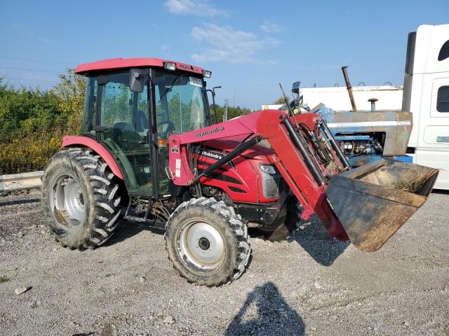 61GCF00546 - 2014 MAHINDRA AND MAHINDRA TRACTOR RED photo 1