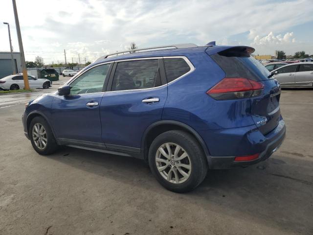 5N1AT2MT6JC788810 - 2018 NISSAN ROGUE S Blau Foto 2