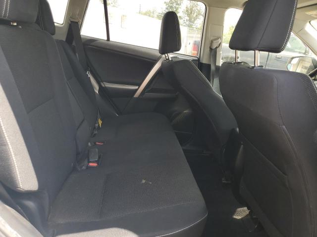 JTMRJREV2HD066096 - 2017 TOYOTA RAV4 HV LE WHITE photo 11