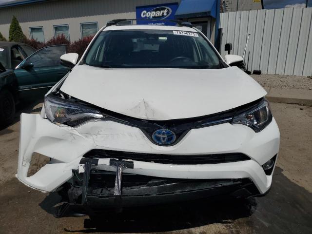 JTMRJREV2HD066096 - 2017 TOYOTA RAV4 HV LE WHITE photo 5