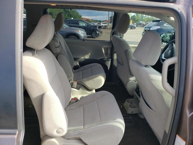 5TDKZ3DC8KS972806 - 2019 TOYOTA SIENNA LE Kahverengi fotoğraf 11