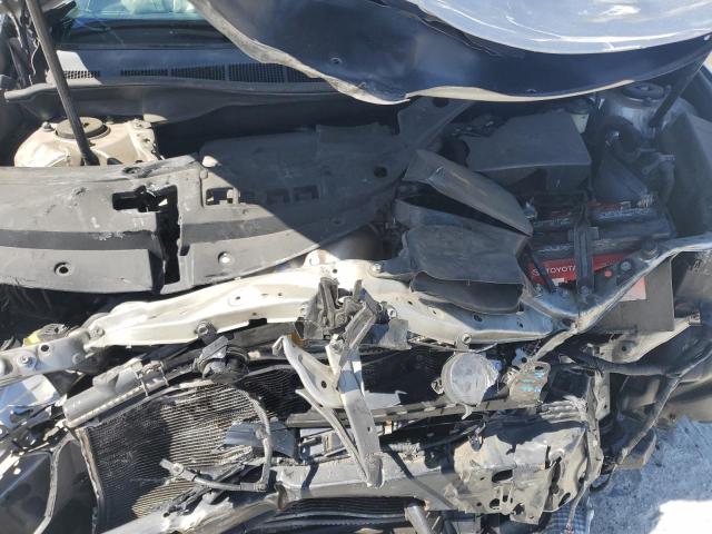 4T1BF1FK7FU052499 - 2015 TOYOTA CAMRY LE SILVER photo 11