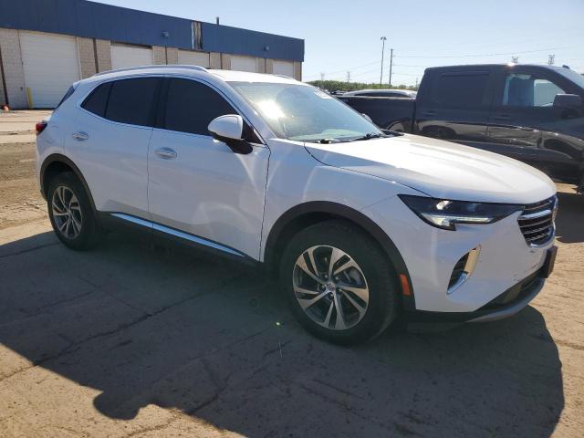 LRBFZNR4XPD055494 - 2023 BUICK ENVISION ESSENCE Biały zdjęcie 4