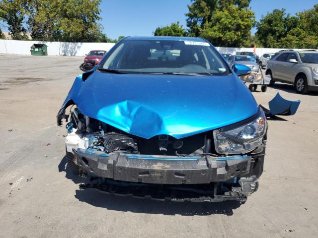 JTNKARJE7HJ540483 - 2017 TOYOTA COROLLA IM BLUE photo 5