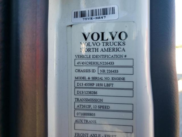 4V4NC9EH3LN226433 - 2020 VOLVO VN VNL WHITE photo 10