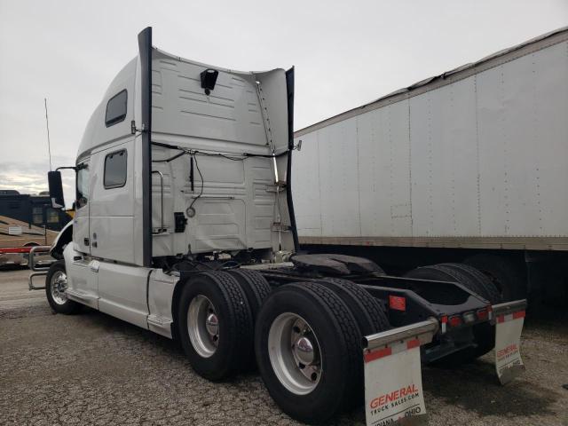 4V4NC9EH3LN226433 - 2020 VOLVO VN VNL WHITE photo 3