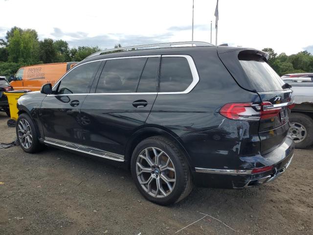 5UXCW2C0XM9F32765 - 2021 BMW X7 XDRIVE40I BLACK photo 2