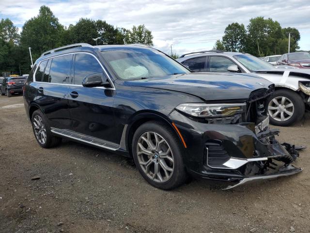 5UXCW2C0XM9F32765 - 2021 BMW X7 XDRIVE40I BLACK photo 4