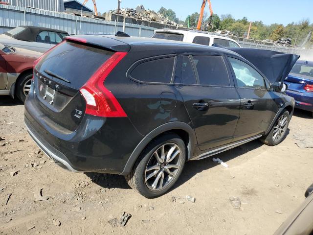 YV440MWK1J2055187 - 2018 VOLVO V60 CROSS PREMIER BLACK photo 3