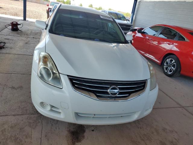 1N4AL2AP4CN490278 - 2012 NISSAN ALTIMA BASE WHITE photo 5