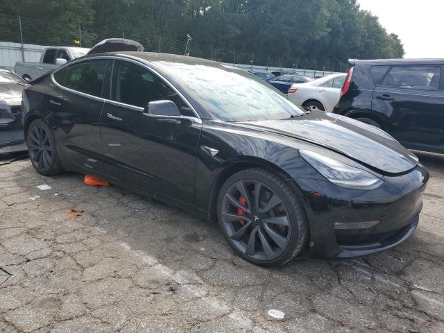 5YJ3E1EC1LF713079 - 2020 TESLA MODEL 3 Czarny zdjęcie 4