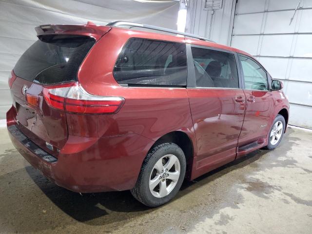 5TDKZ3DCXJS930409 - 2018 TOYOTA SIENNA LE RED photo 3