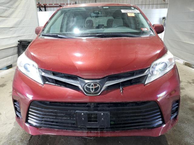 5TDKZ3DCXJS930409 - 2018 TOYOTA SIENNA LE RED photo 5