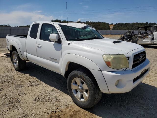 5TEUU42NX6Z273011 - 2006 TOYOTA TACOMA ACCESS CAB Biały zdjęcie 4