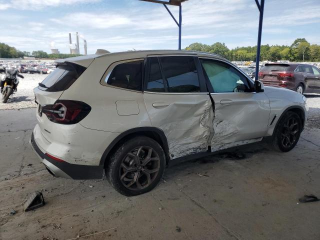 5UX43DP03P9S45885 - 2023 BMW X3 SDRIVE30I WHITE photo 3