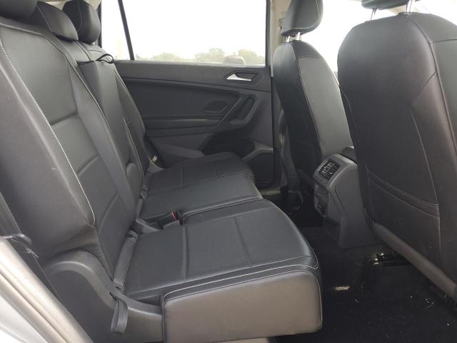 3VV3B7AX8MM003308 - 2021 VOLKSWAGEN TIGUAN SE SILVER photo 10