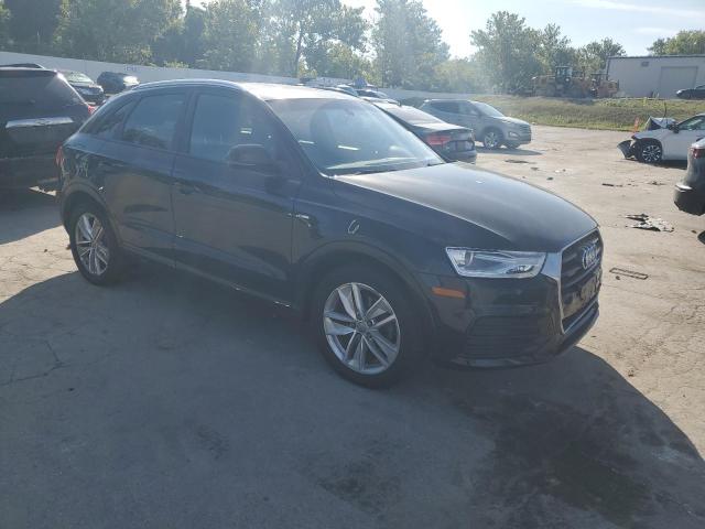 WA1ECCFS9JR011948 - 2018 AUDI Q3 PREMIUM Negro foto 4