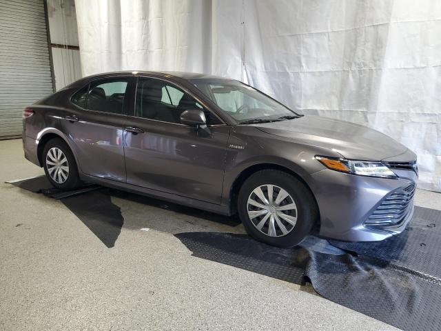 4T1C31AK2LU525600 - 2020 TOYOTA CAMRY LE GRAY photo 4