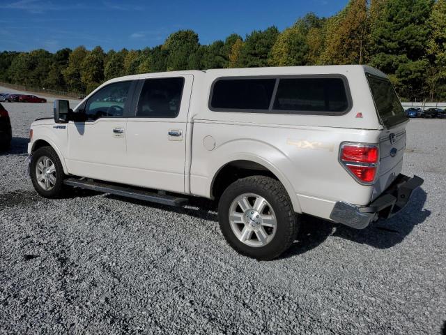 1FTFW1E66BFC10047 - 2011 FORD F150 SUPERCREW WHITE photo 2