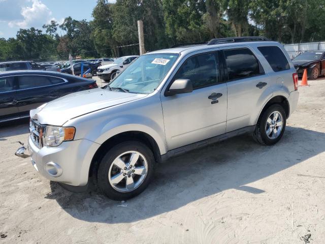 2010 FORD ESCAPE XLT, 