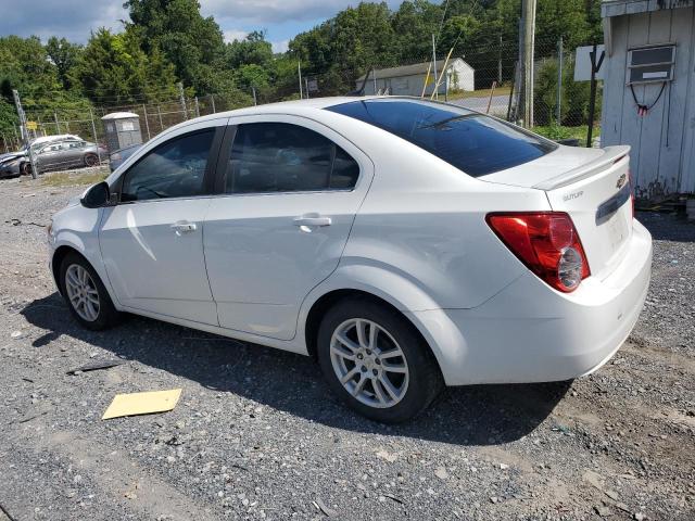 1G1JC5SG2D4172377 - 2013 CHEVROLET SONIC LT თეთრი ფოტო 2