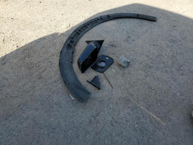 4T1BF28B8YU084562 - 2000 TOYOTA AVALON XL 绿色 照片 12