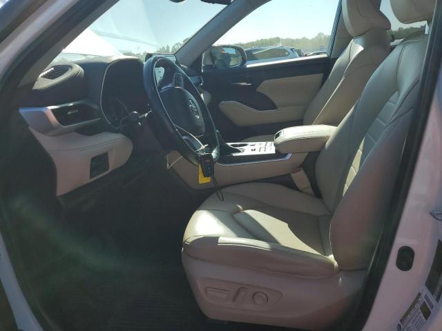 5TDGZRBH6NS594903 - 2022 TOYOTA HIGHLANDER XLE 白色 照片 7