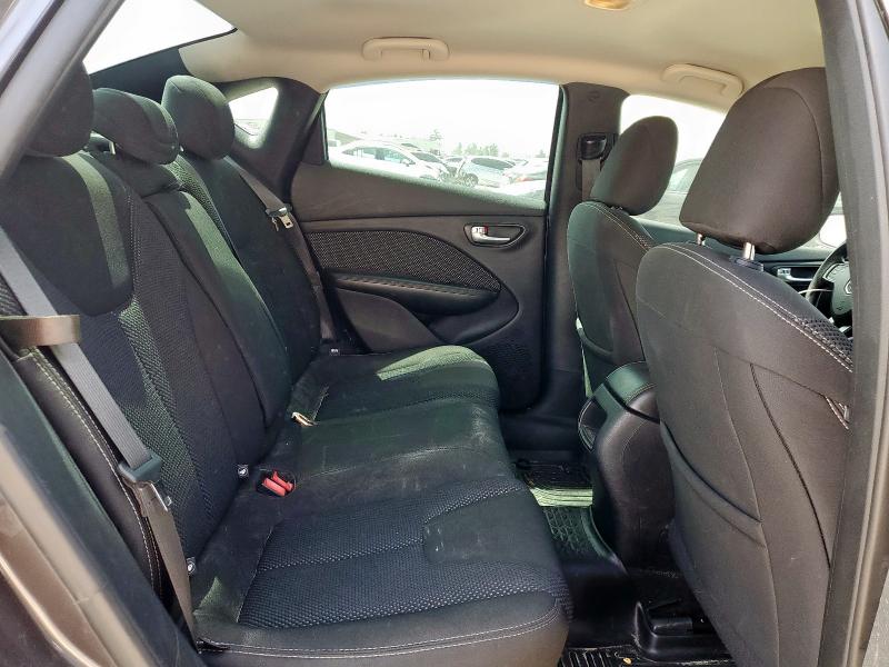 1C3CDFBB6GD728948 - 2016 DODGE DART SXT GRAY photo 10