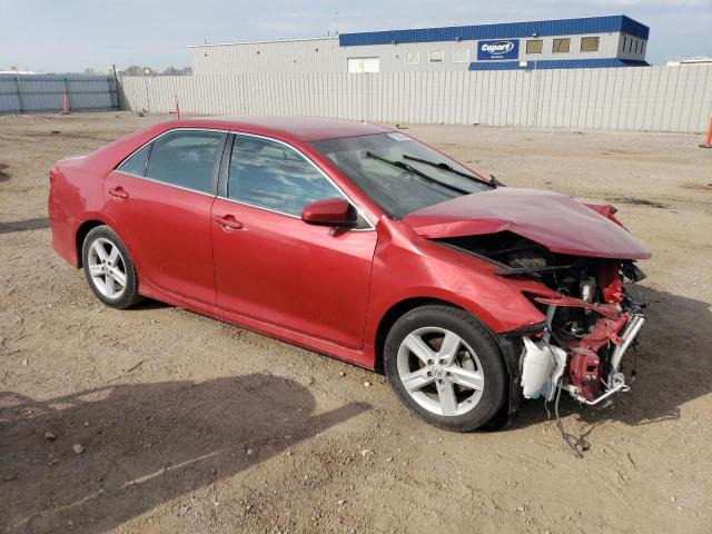 4T1BF1FK6DU666389 - 2013 TOYOTA CAMRY L RED photo 4