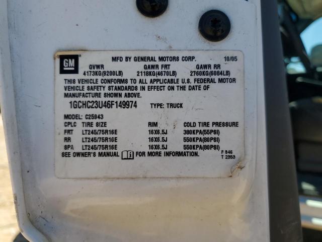 1GCHC23U46F149974 - 2006 CHEVROLET SILVERADO C2500 HEAVY DUTY WHITE photo 12