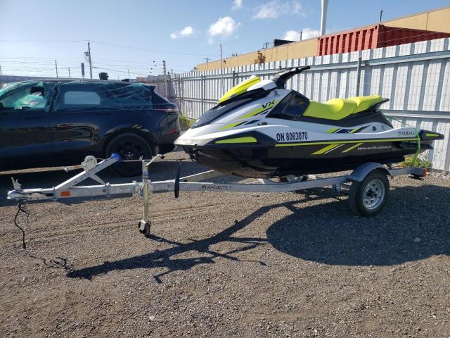 YAMA2489L021 - 2021 YAMAHA VXR YELLOW photo 2