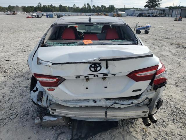 4T1B61HK1KU293398 - 2019 TOYOTA CAMRY XSE WHITE photo 6