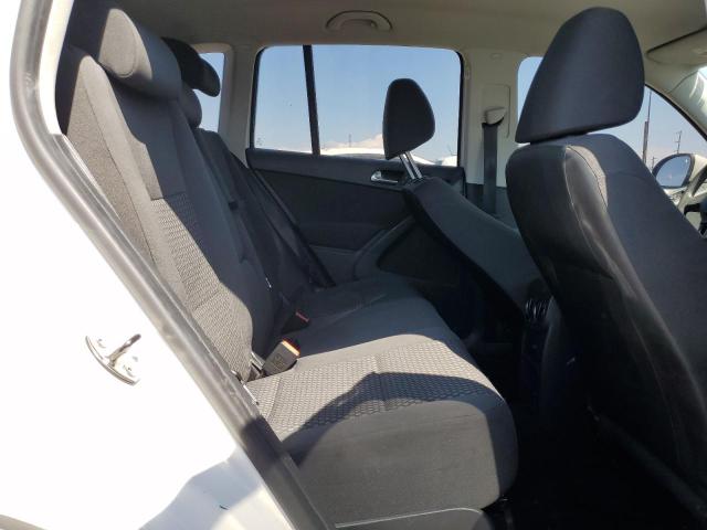 WVGAV7AX5BW516683 - 2011 VOLKSWAGEN TIGUAN S WHITE photo 11